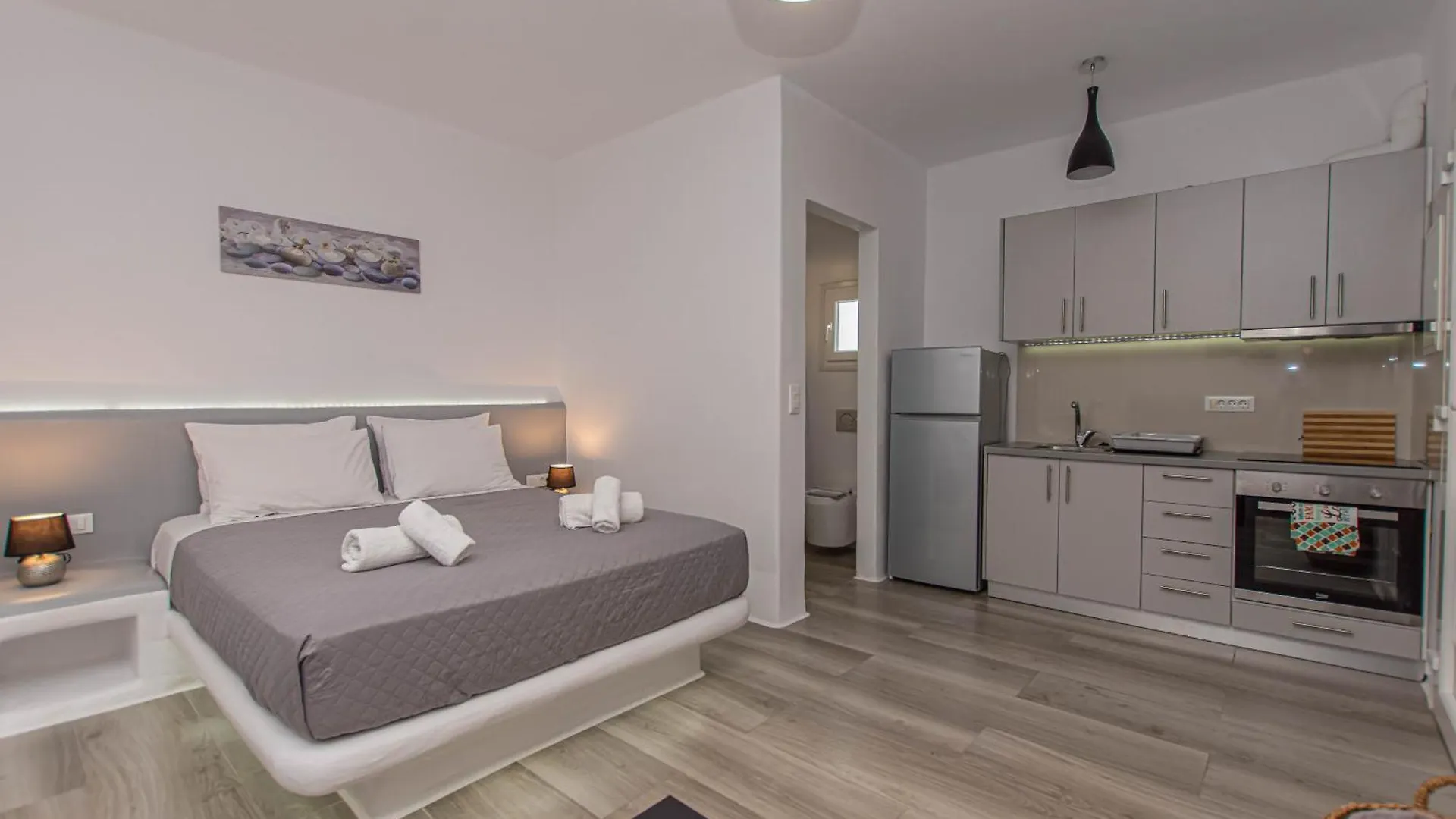 Oniropetra Apartments Mykonos Plintri